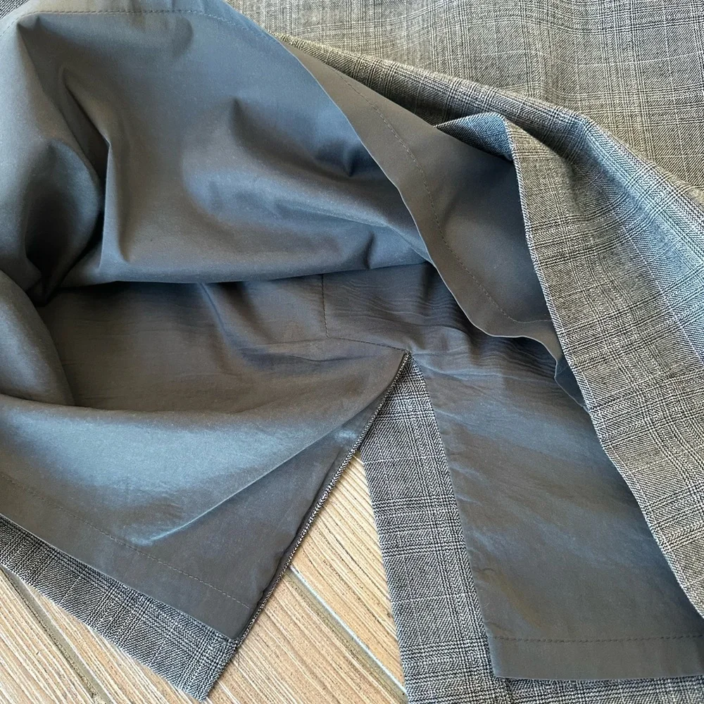 Banana Republic Gray Plaid Pencil Skirt - Picture 6 of 10